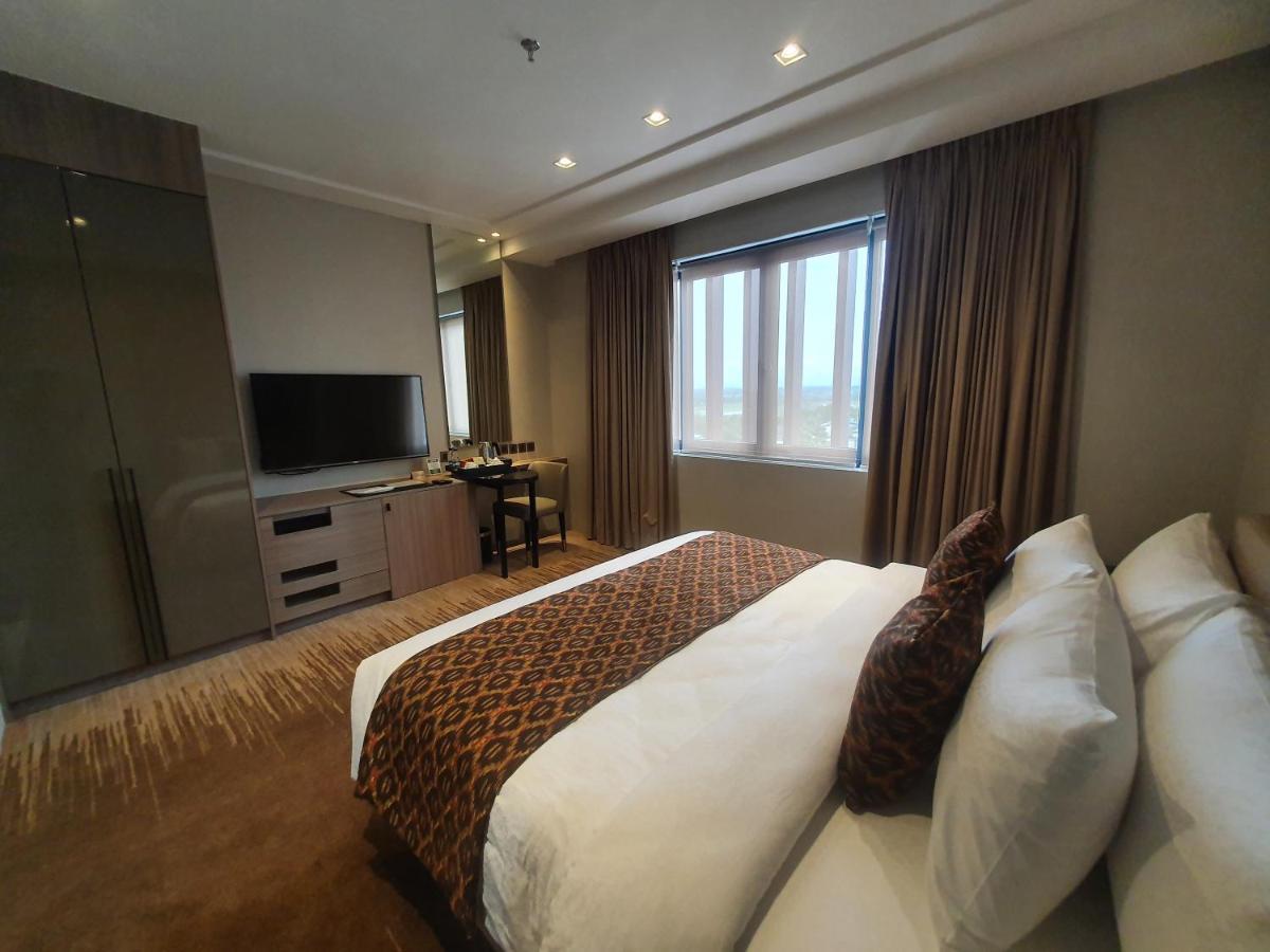 The Hotel Andrea Cauayan City  Εξωτερικό φωτογραφία