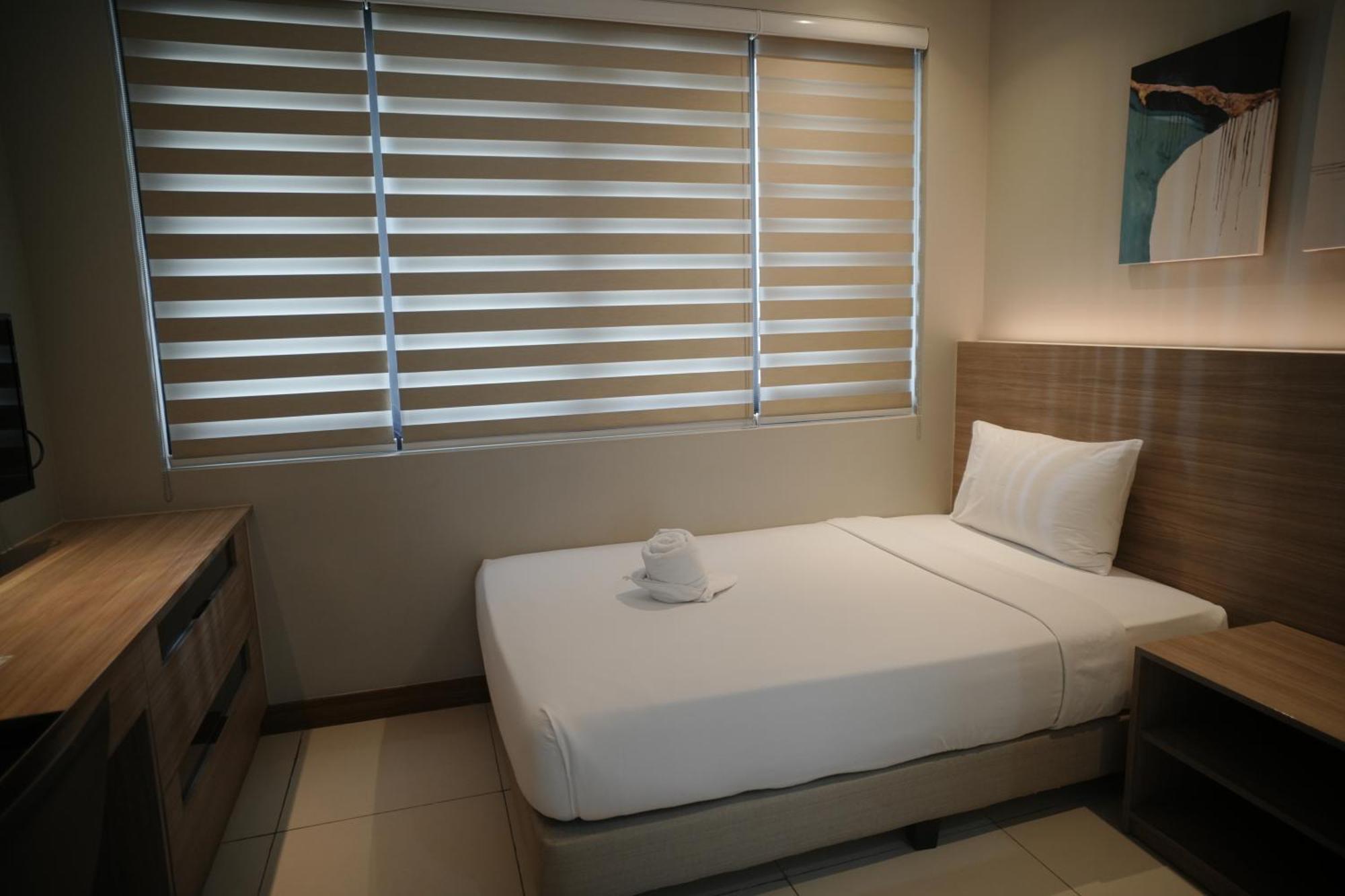 The Hotel Andrea Cauayan City  Εξωτερικό φωτογραφία
