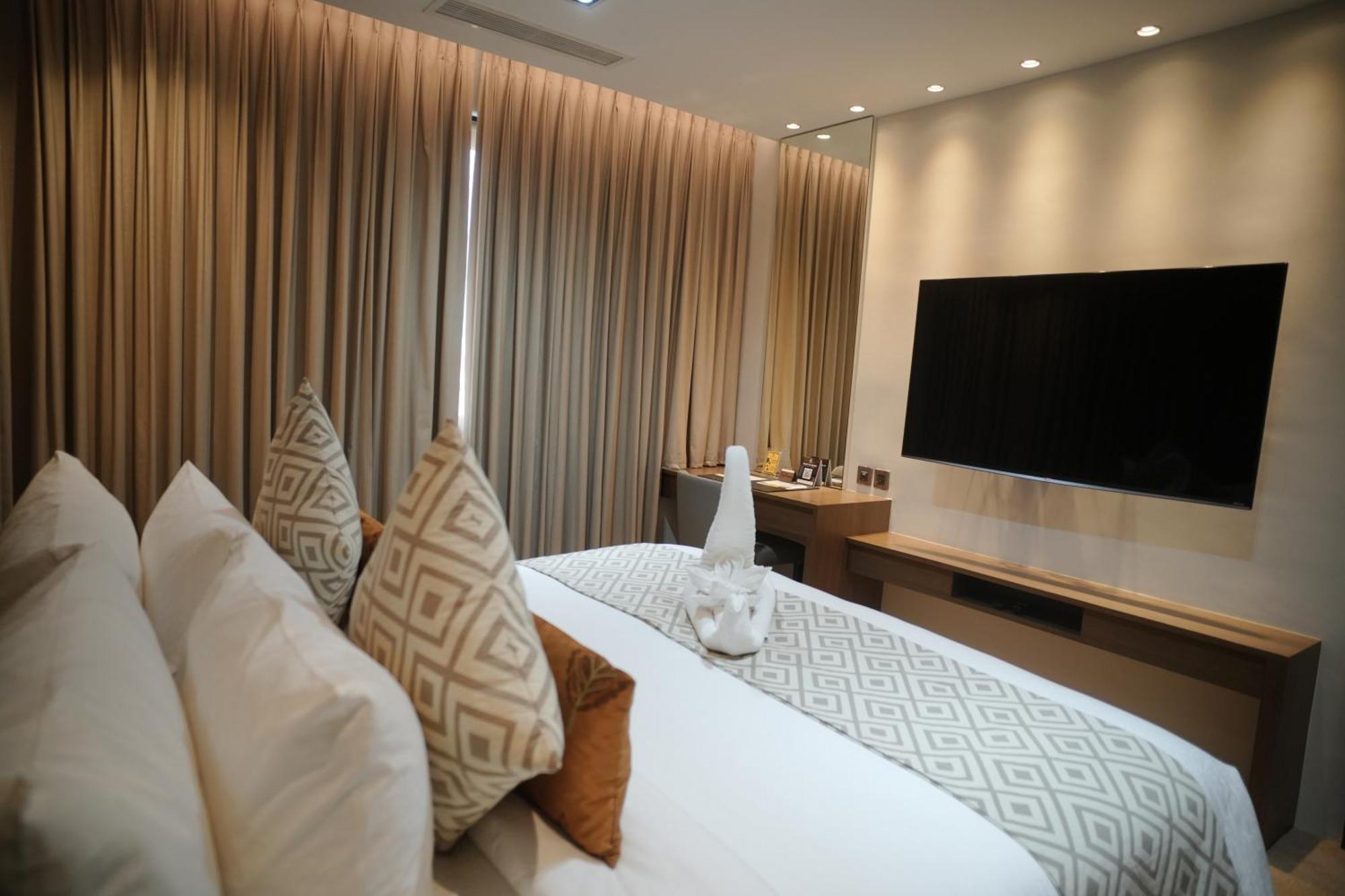 The Hotel Andrea Cauayan City  Εξωτερικό φωτογραφία