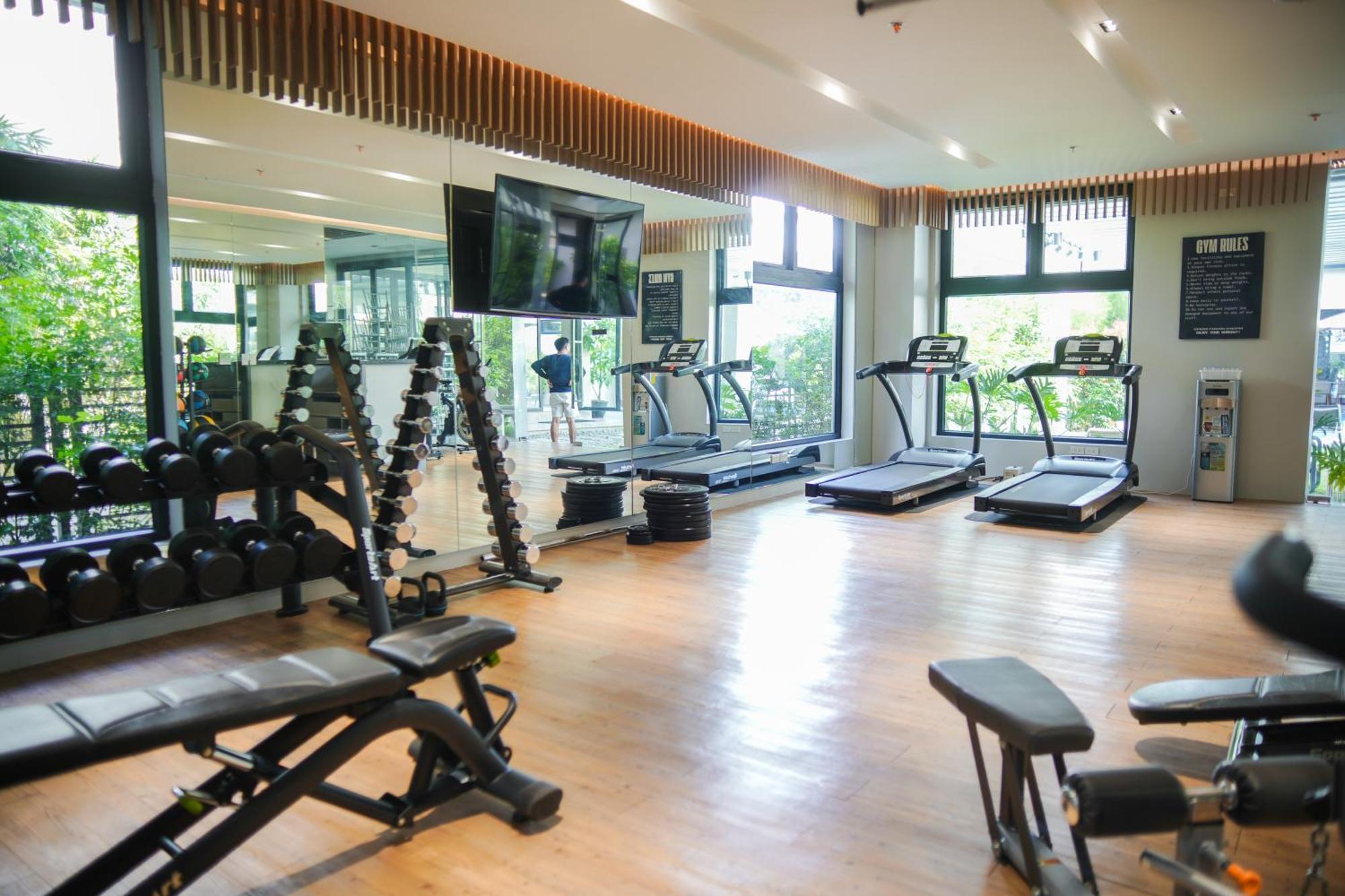The Hotel Andrea Cauayan City  Εξωτερικό φωτογραφία