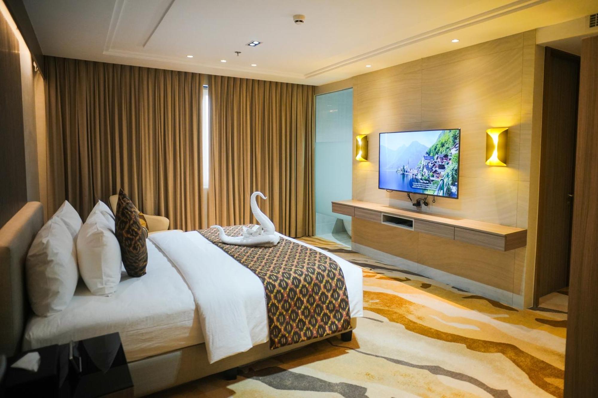 The Hotel Andrea Cauayan City  Εξωτερικό φωτογραφία